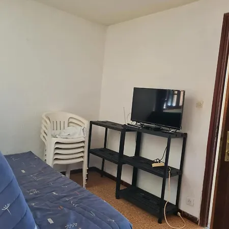 Confortable A 40 M² Avec Jardin