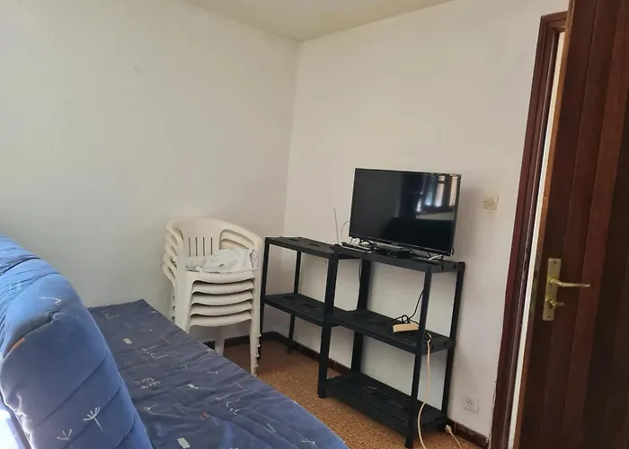 Confortable à 40 M² Avec Jardin